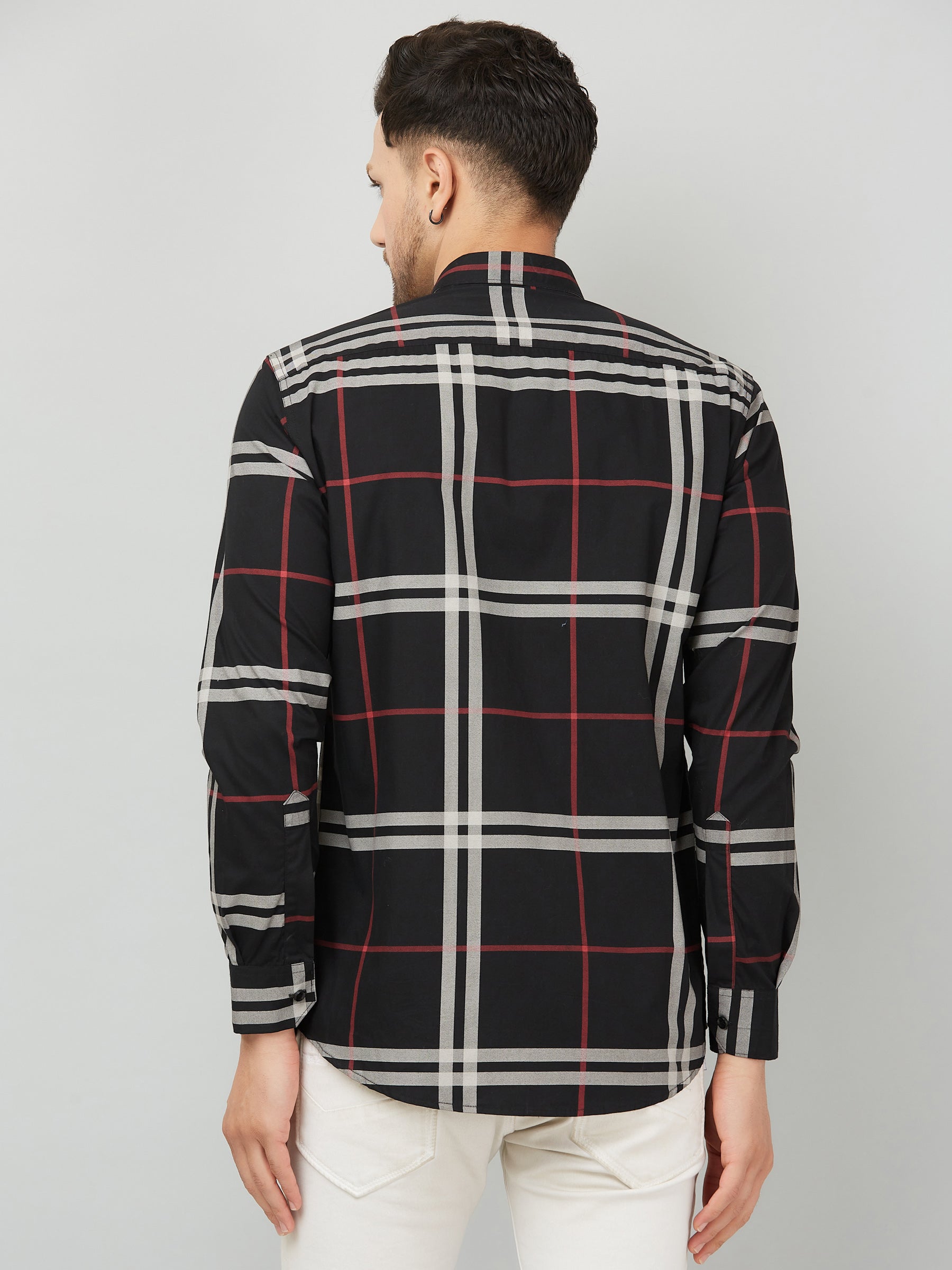 Louis Monarch Men Regular Fit Checked Black Spread Collar Casual Shirt