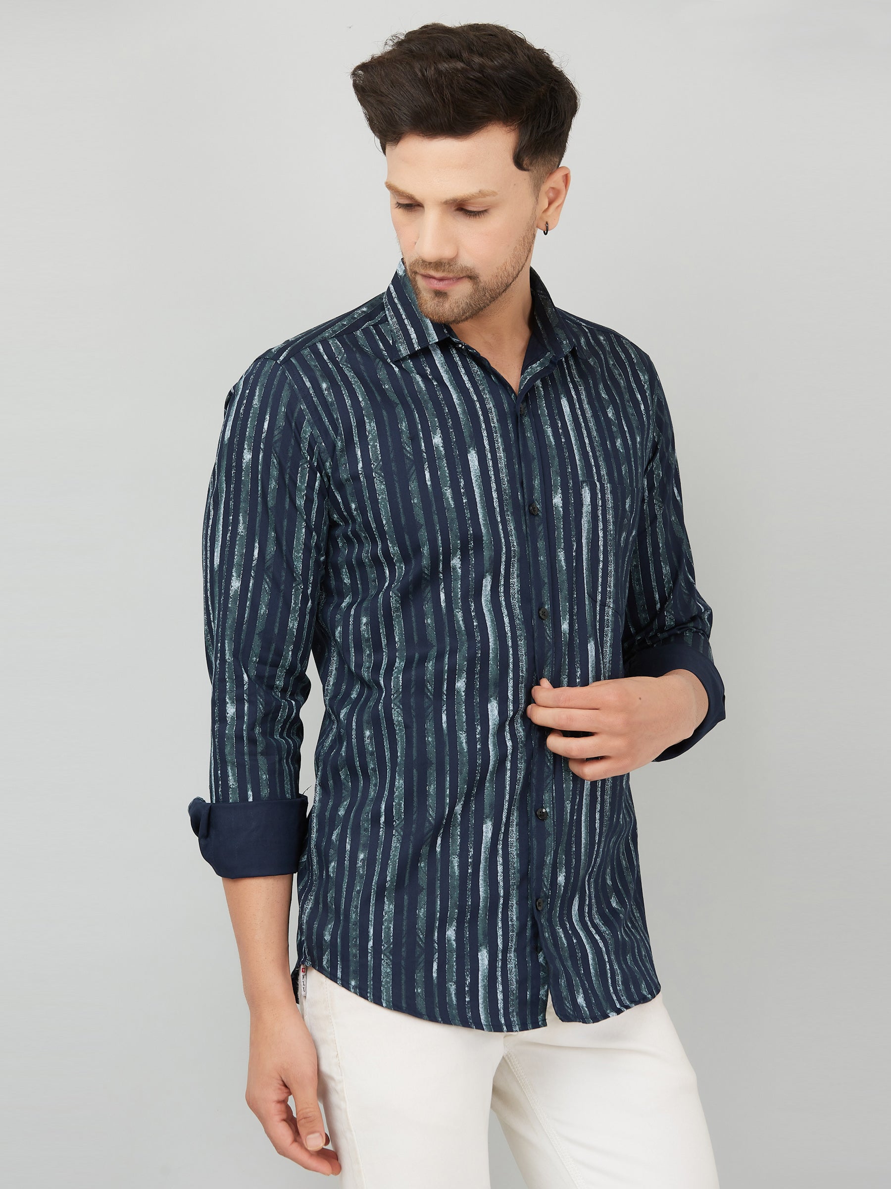 Louis Monarch Men Regular Fit Striped Navy Blue Spread Collar Casual Shirt