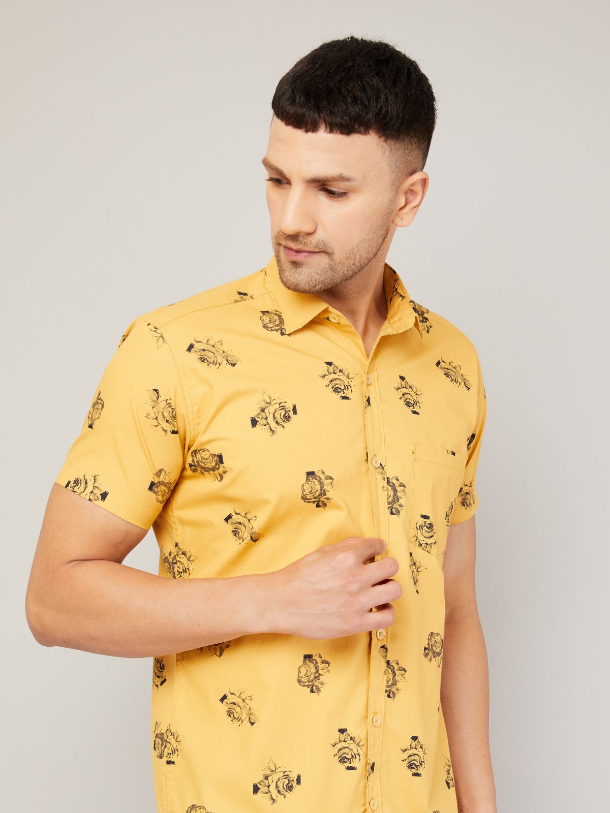 Louis Monarch Men Regular Fit Yellow Printed Spread Collar Casual Half Shirt