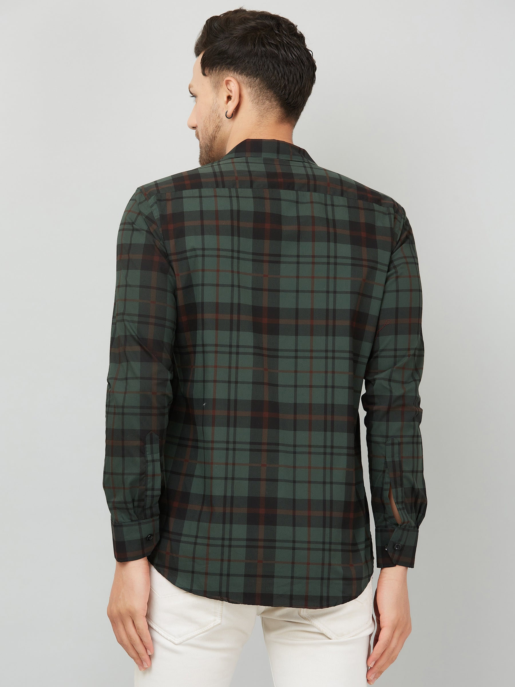 Louis Monarch Men Regular Fit Green Checkered Spread Collar Casual Shirt