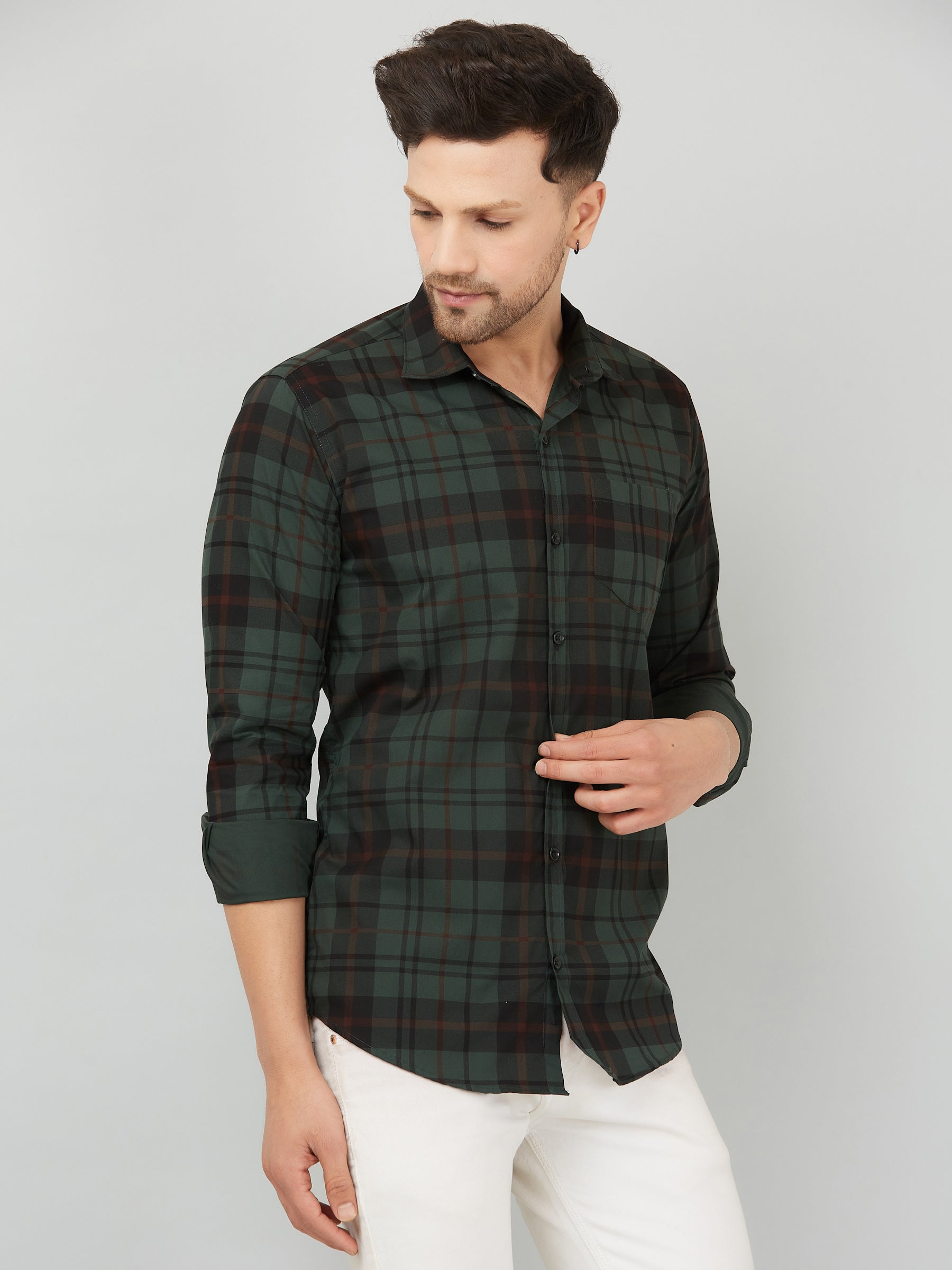 Louis Monarch Men Regular Fit Green Checkered Spread Collar Casual Shirt