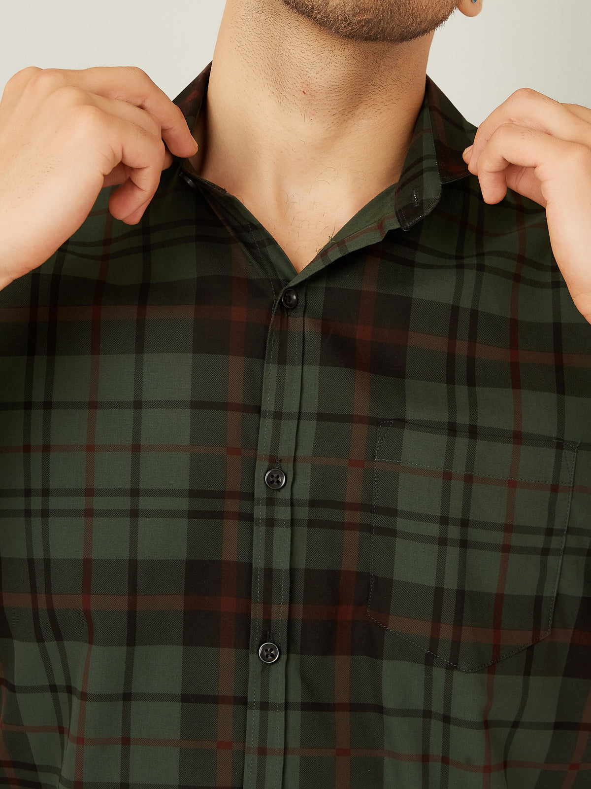 Louis Monarch Men Regular Fit Green Checkered Spread Collar Casual Half Shirt