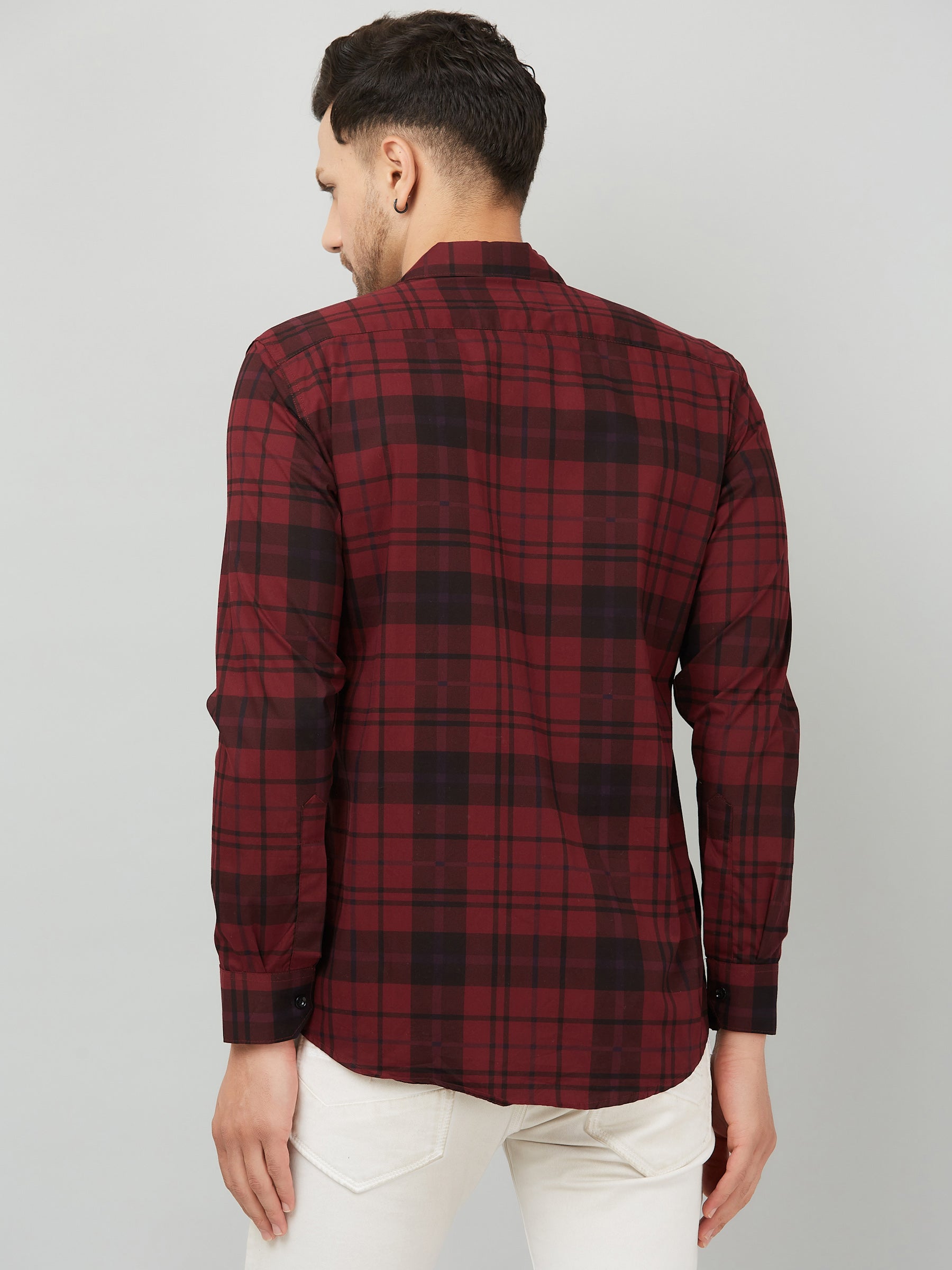 Louis Monarch Men Regular Fit Red Checkered Spread Collar Casual Shirt