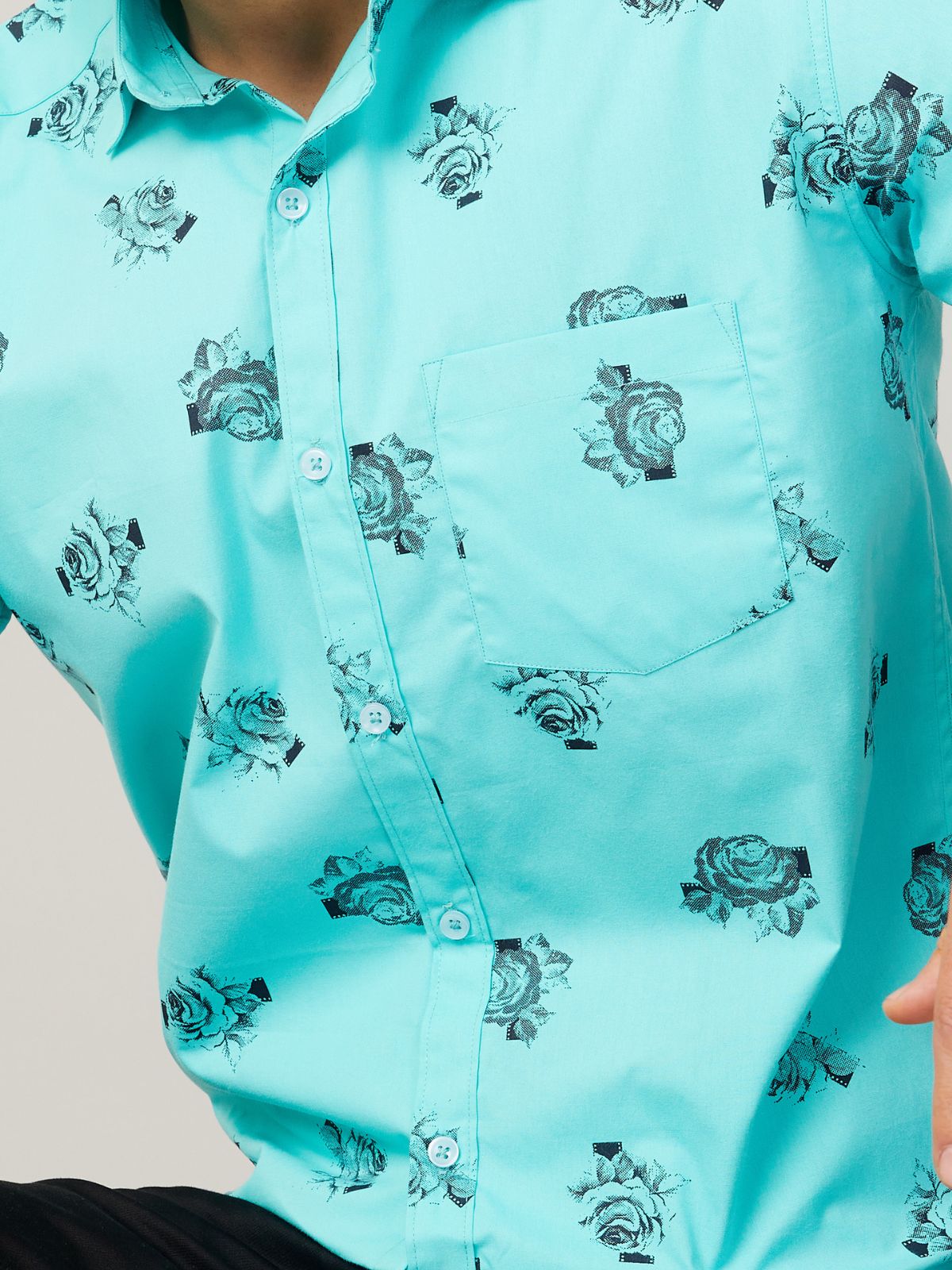 Louis Monarch Men Regular Fit Aqua Blue Printed Spread Collar Casual Half Shirt