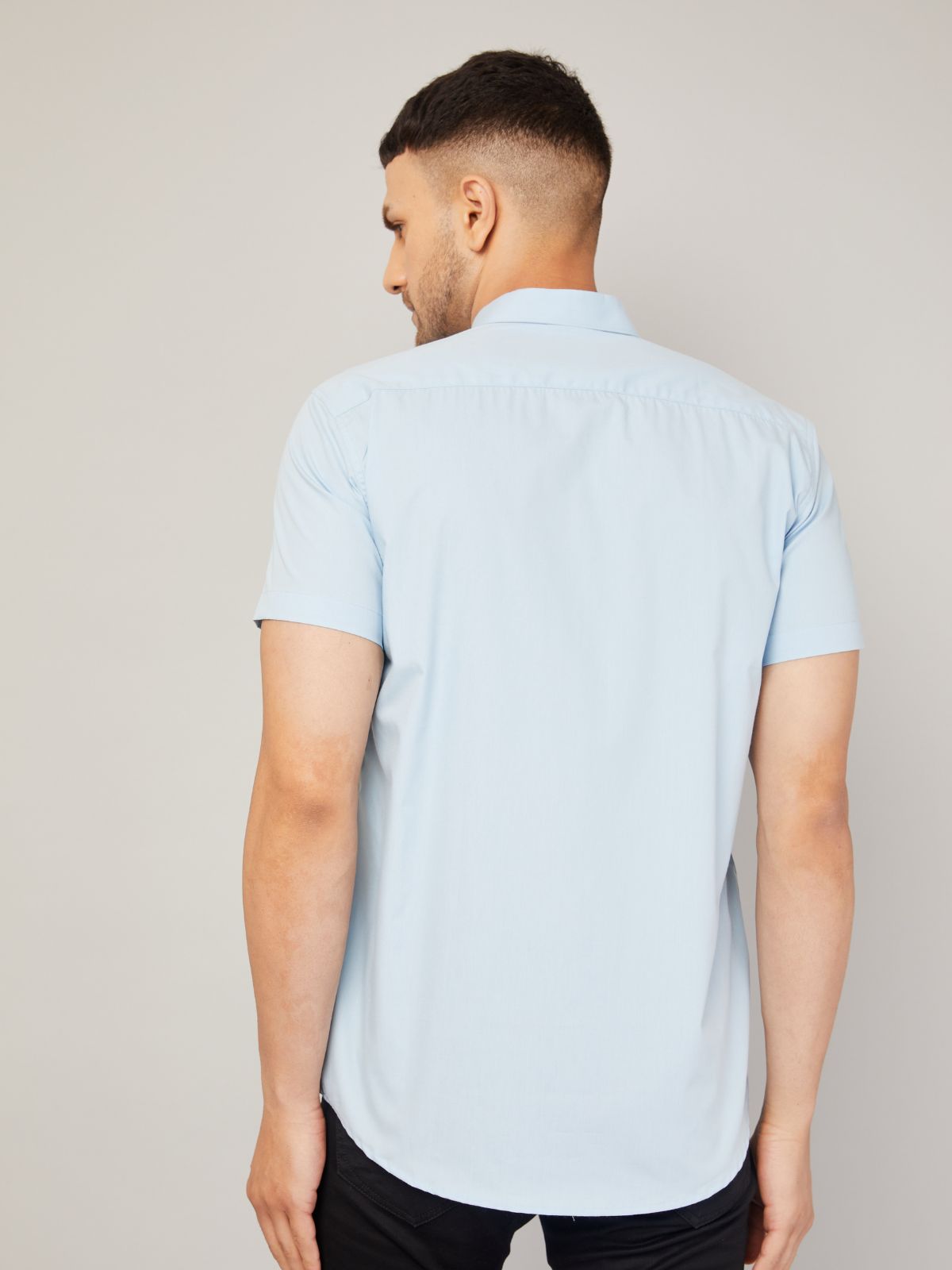 Louis Monarch Men Regular Fit Solid Sky Blue Spread Collar Casual Half Shirt