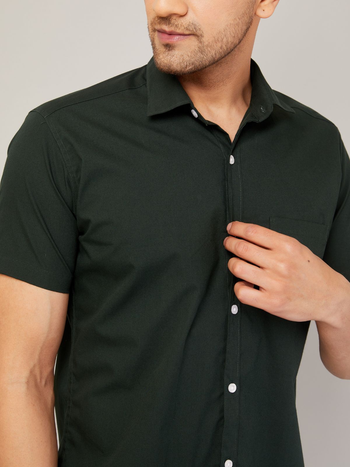 Louis Monarch Men Regular Fit Solid Dark Green Spread Collar Casual Half Shirt