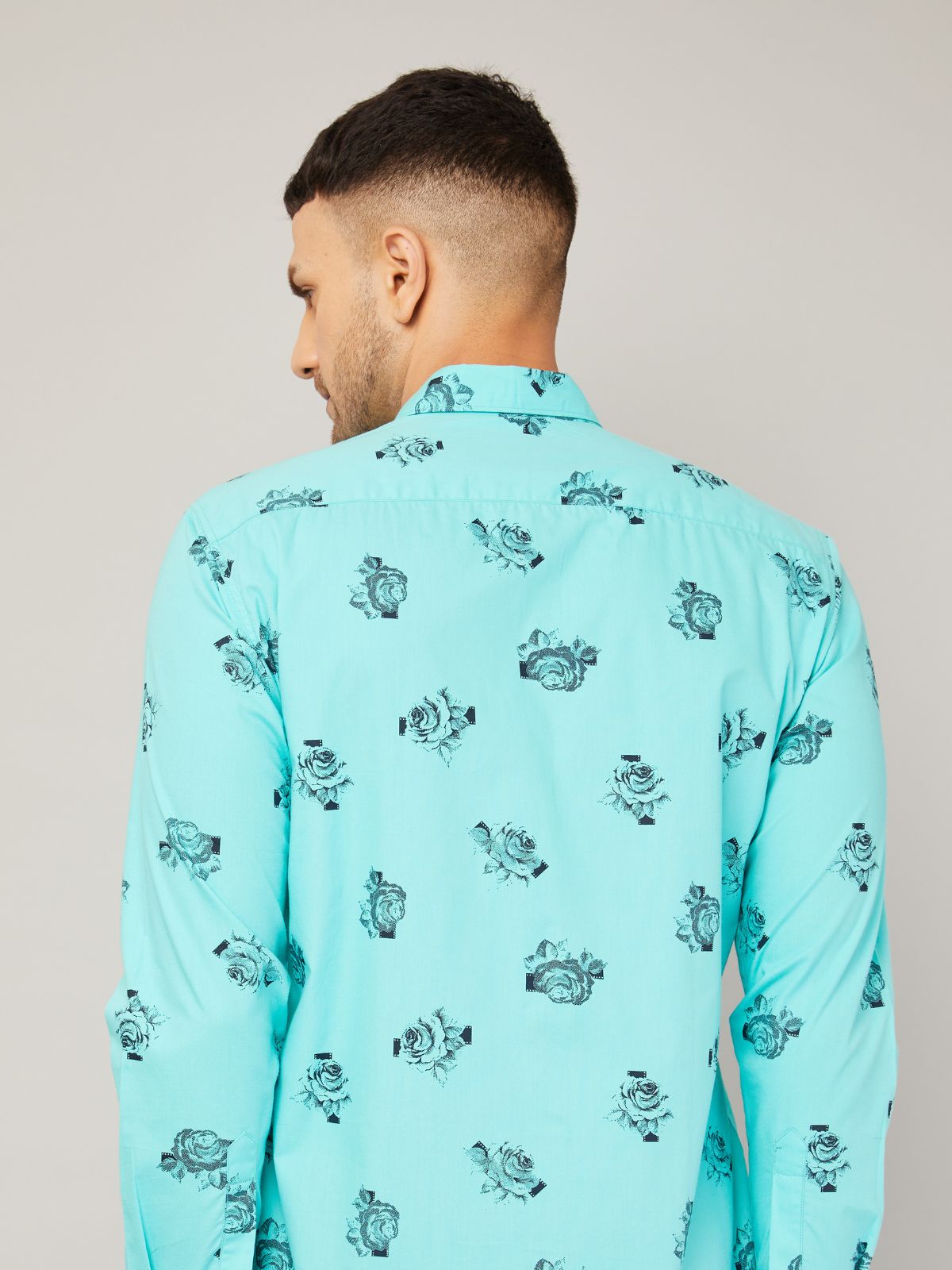 Louis Monarch Men Regular Fit Rose Print Aqua Blue Spread Collar Casual Shirt