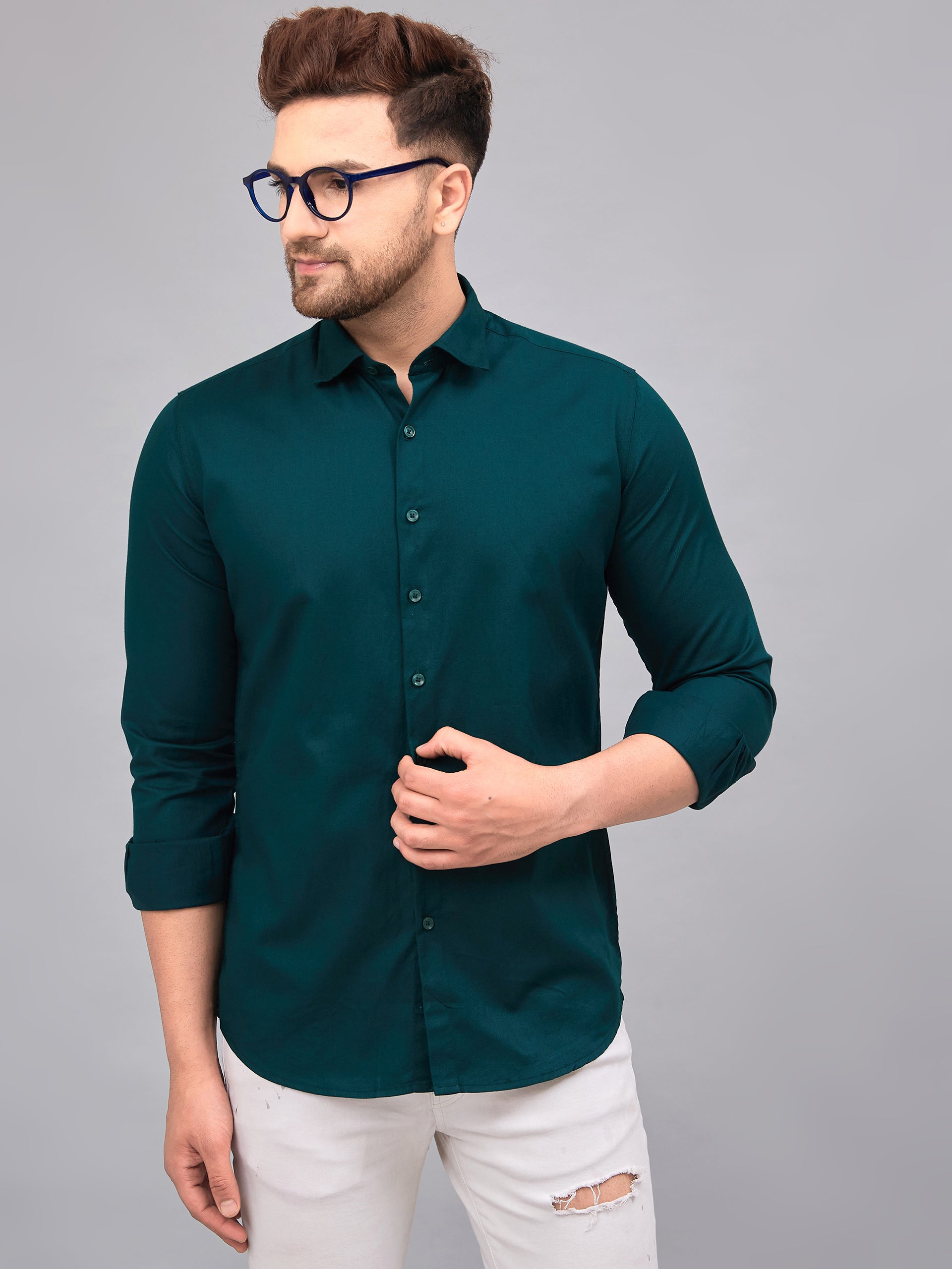 Louis Monarch Men Regular Fit Solid Dark Green Spread Collar Casual Shirt