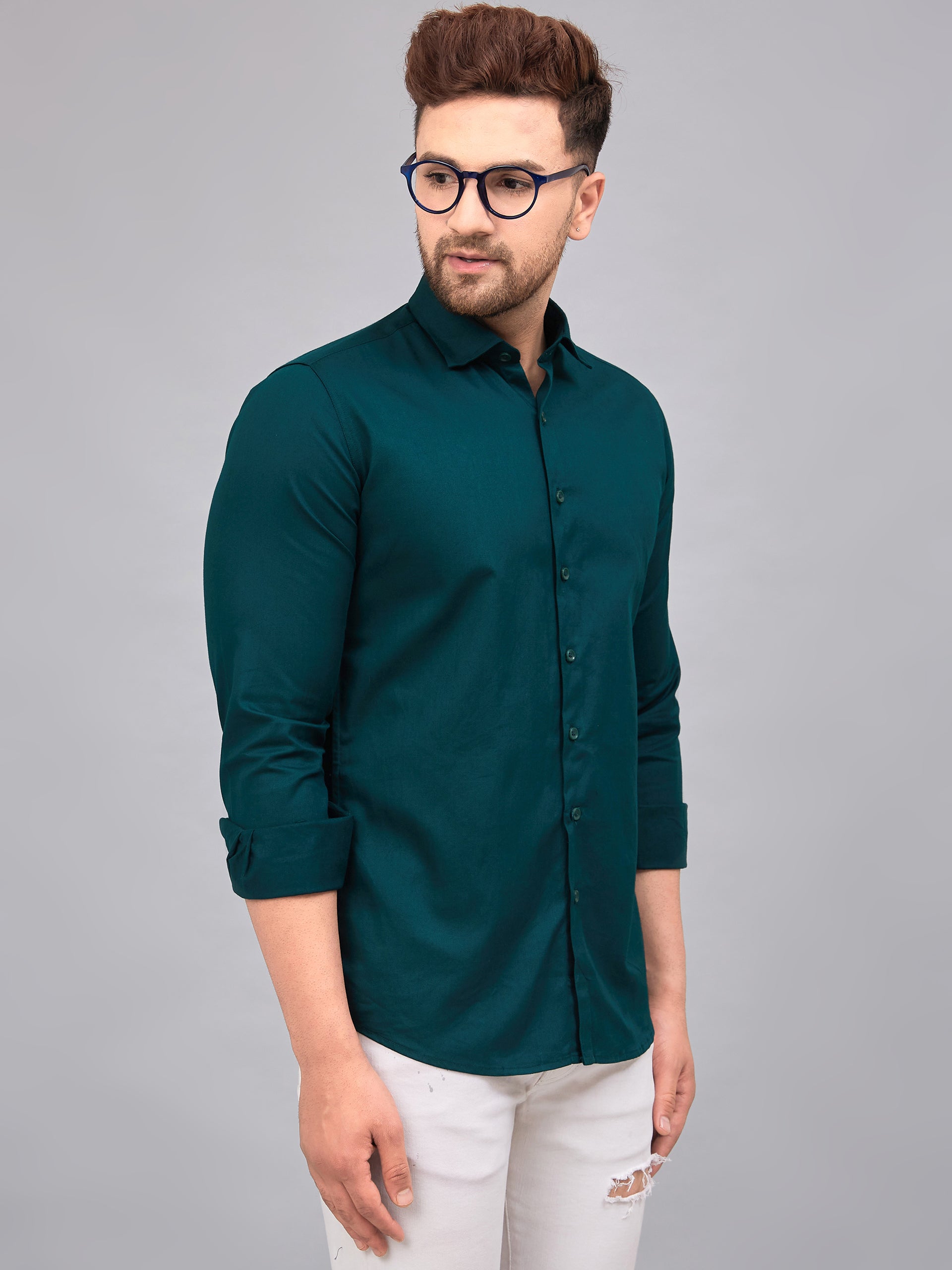 Louis Monarch Men Regular Fit Solid Dark Green Spread Collar Casual Shirt