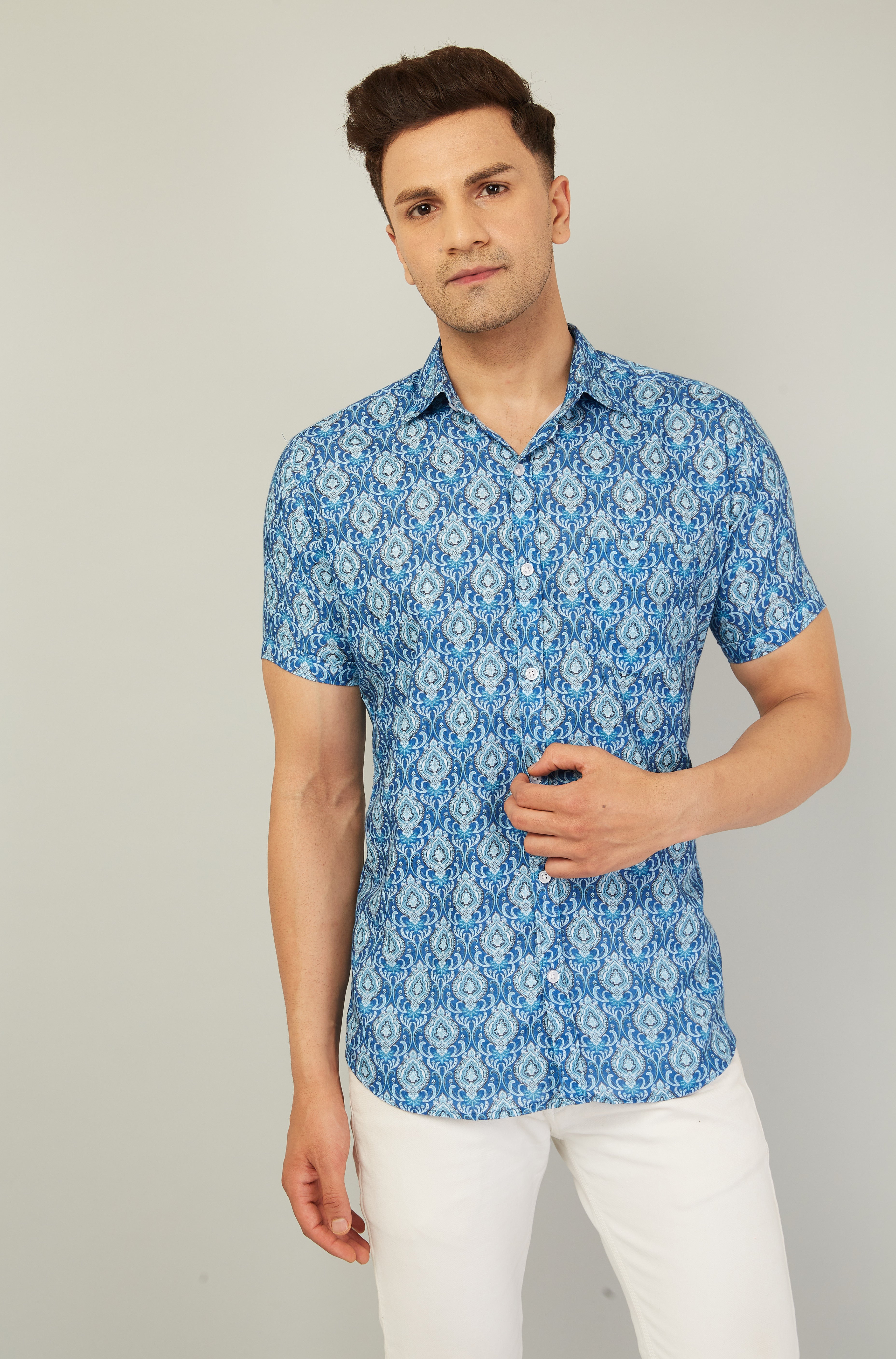 Monarch Men Regular Fit Blue Printed Spread Collar Casual Half Shirt