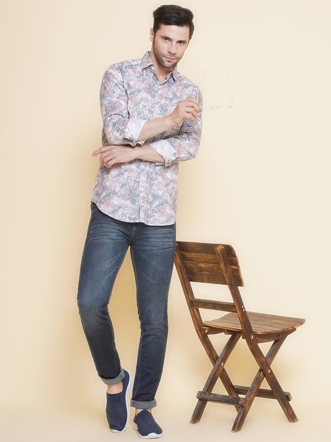 Louis Monarch Men Regular Fit Linen Printed Pink Spread Collar Casual Shirt